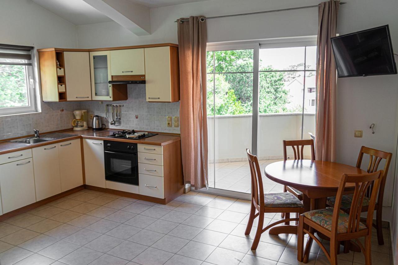 Apartments Kim 라브 외부 사진