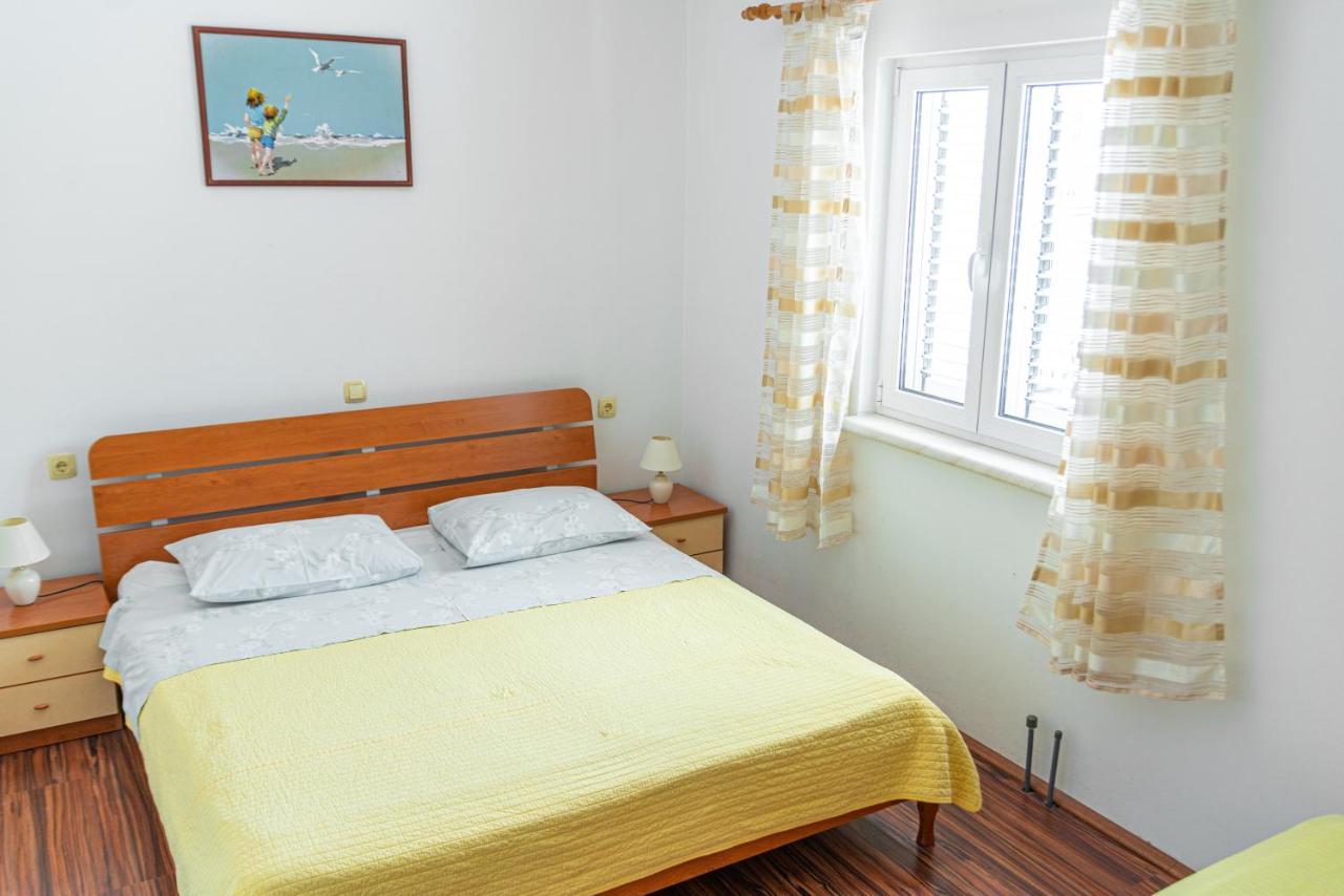 Apartments Kim 라브 외부 사진