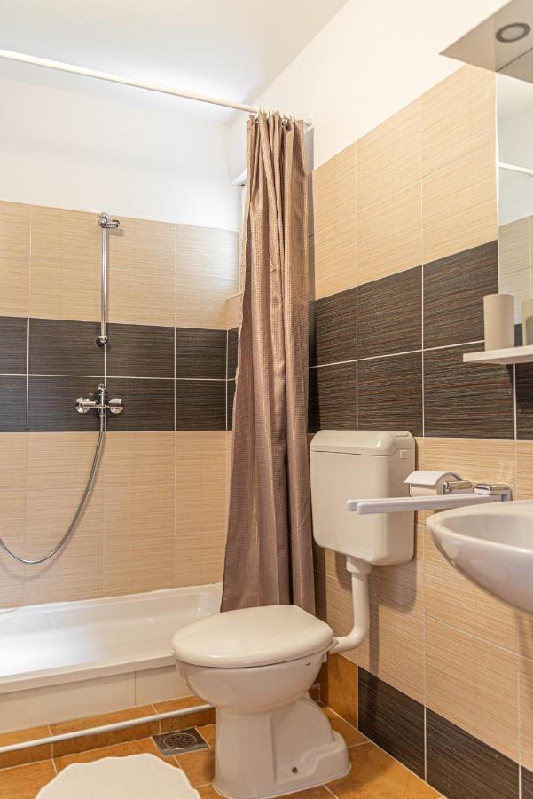 Apartments Kim 라브 외부 사진
